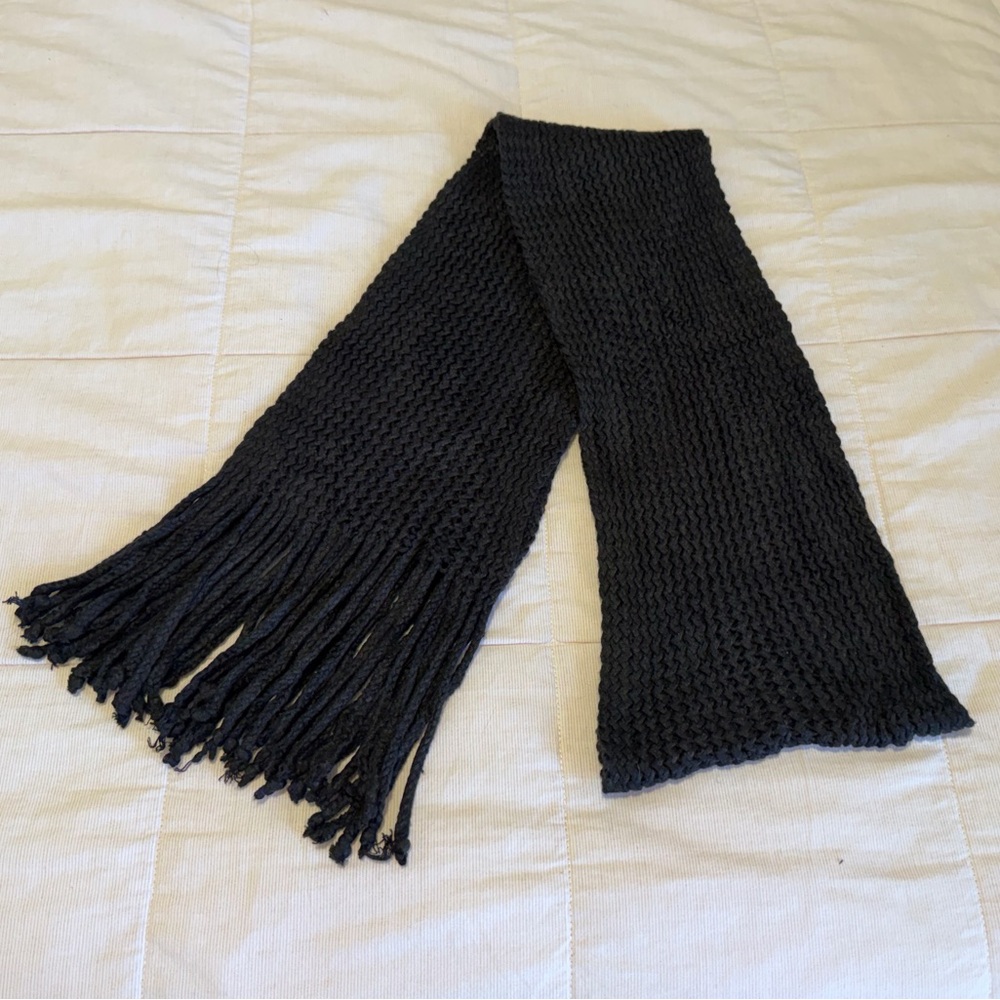 Black Knit Scarf with Fringe